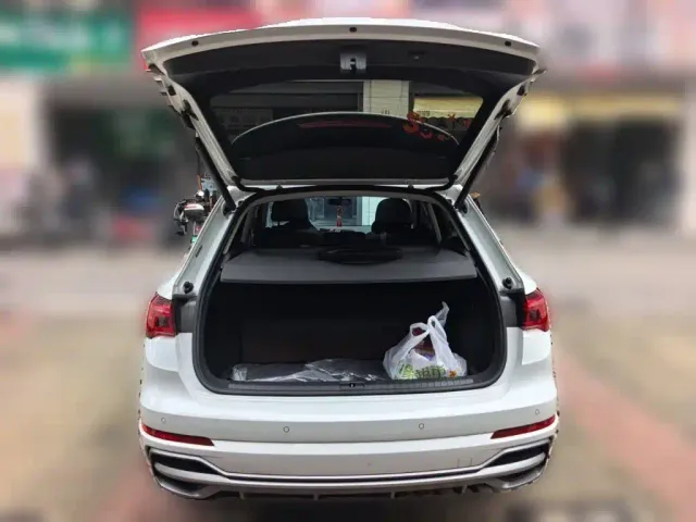 Audi Q3 — Фото автомобиля 20