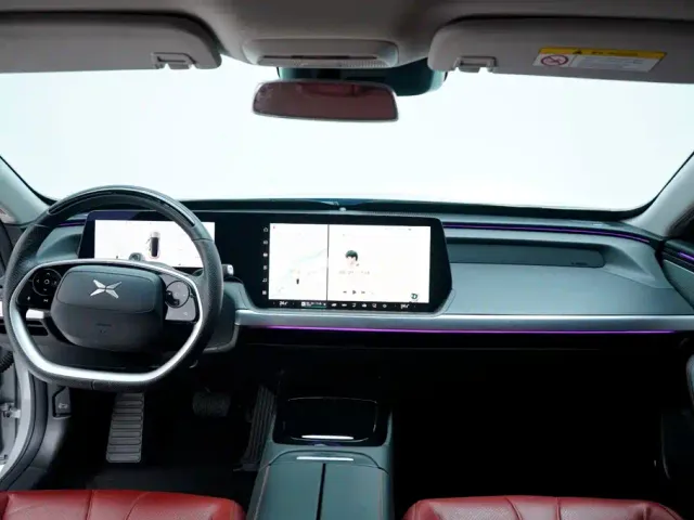 Xpeng P7 — Фото автомобиля 3