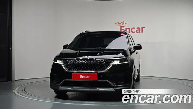 Kia Canival Carnival 4 поколение Бензин 7 мест Signature — Фото автомобиля 3