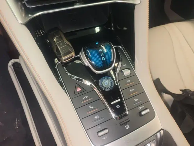 BYD Song PLUS — Фото автомобиля 13