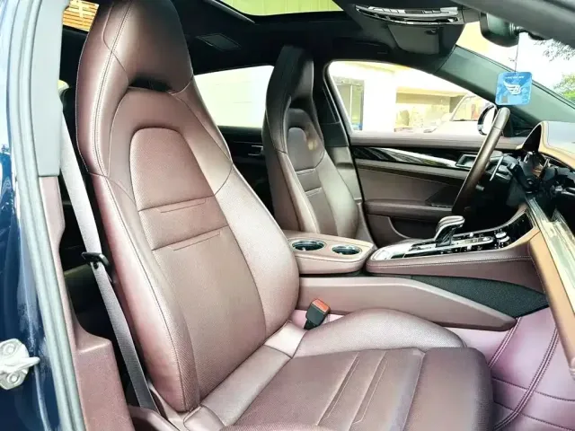 Porsche Panamera — Фото автомобиля 5