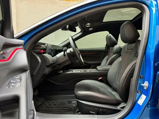 Ford EVOS — Фото автомобиля 9