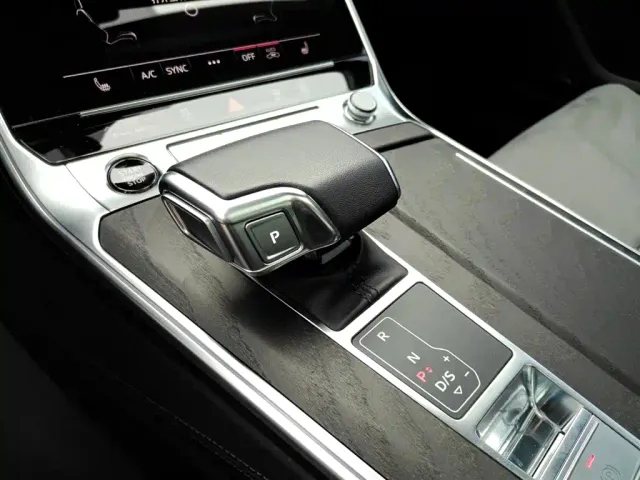 Audi A6L — Фото автомобиля 9
