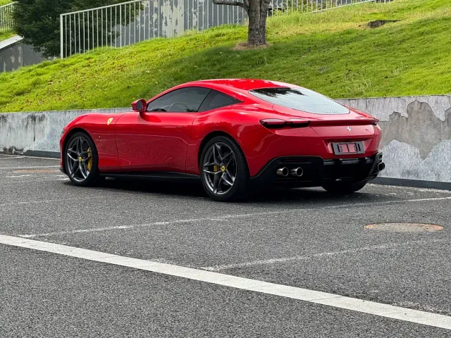 Ferrari Roma — Фото автомобиля 7