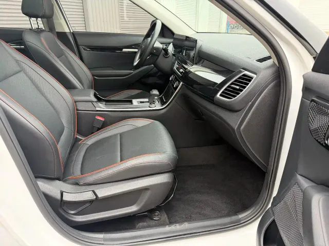 Kia Seltos — Фото автомобиля 11