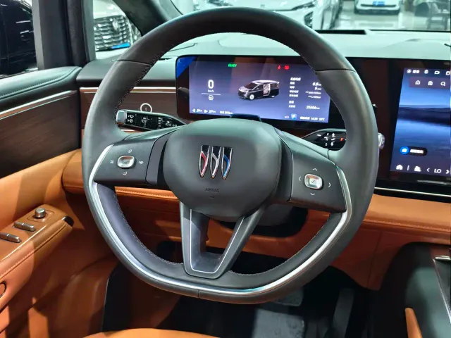 Buick Zhijing Shijia — Фото автомобиля 11