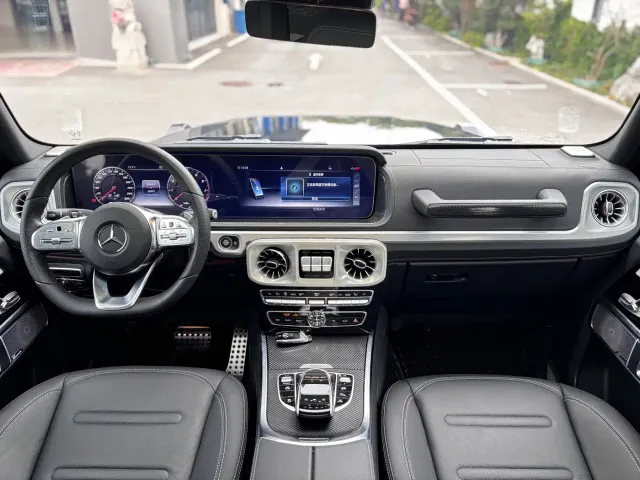 Mercedes-Benz G-Class — Фото автомобиля 9