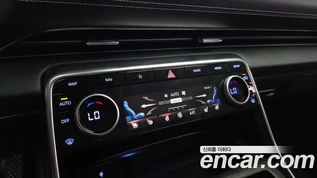 Genesis GV80 2.5T Бензин AWD — Фото автомобиля 15