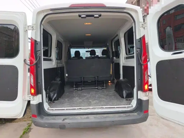 Maxus Xintu V90 — Фото автомобиля 18