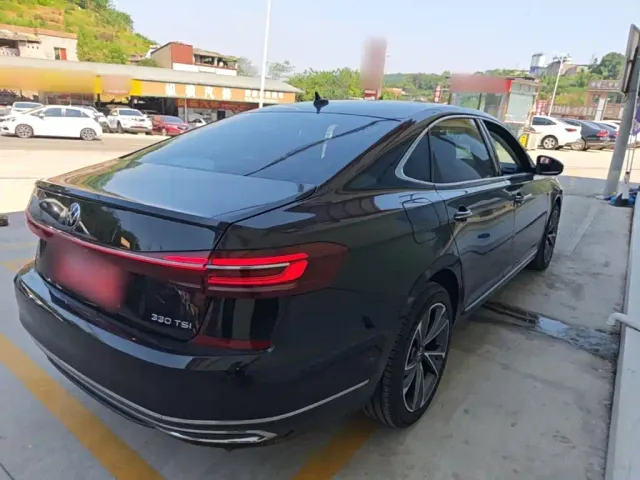 Volkswagen Passat — Фото автомобиля 6