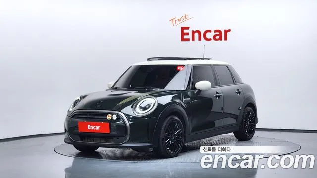 Фотография автомобиля — Mini Cooper