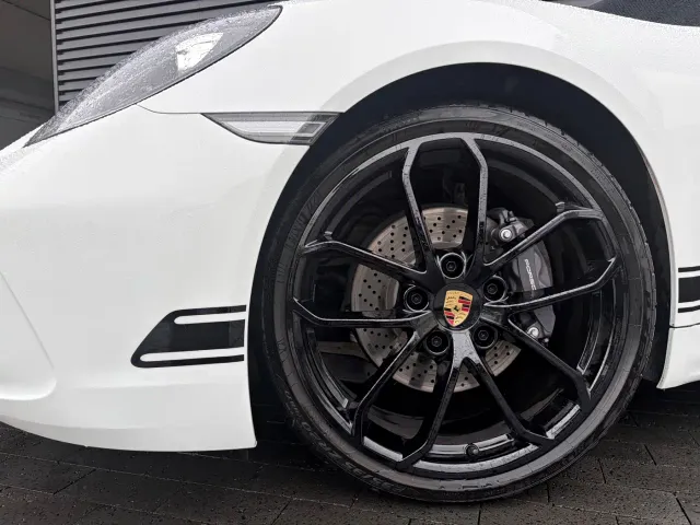 Porsche 718 — Фото автомобиля 11
