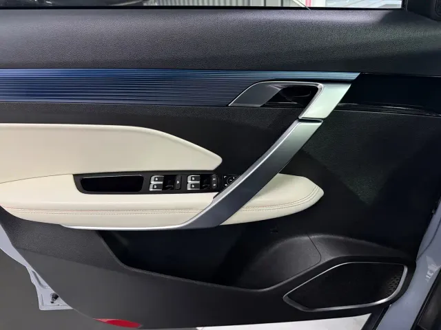 Geely Boyue — Фото автомобиля 27