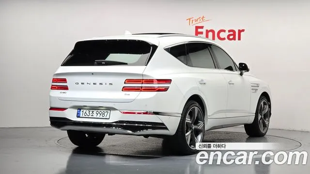 Genesis GV80 — Фото автомобиля 2