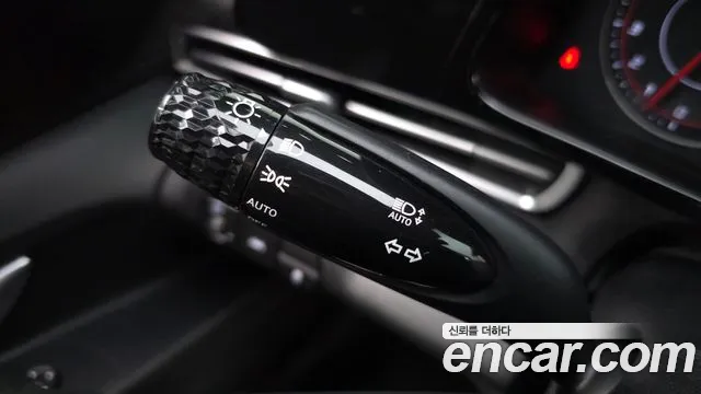 Hyundai AVANTE Avante (CN7) — Фото автомобиля 16