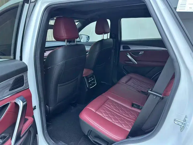 Jetour X70 Plus — Фото автомобиля 8