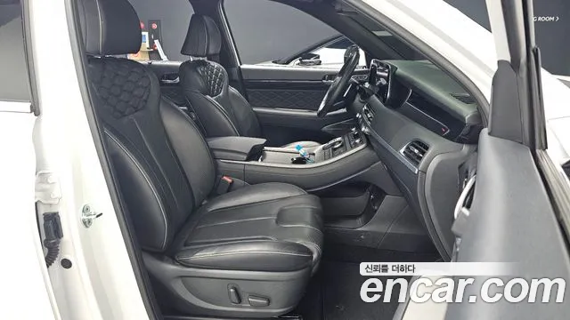 Hyundai Palisade Palisade Бензин 3.8 2WD — Фото автомобиля 26