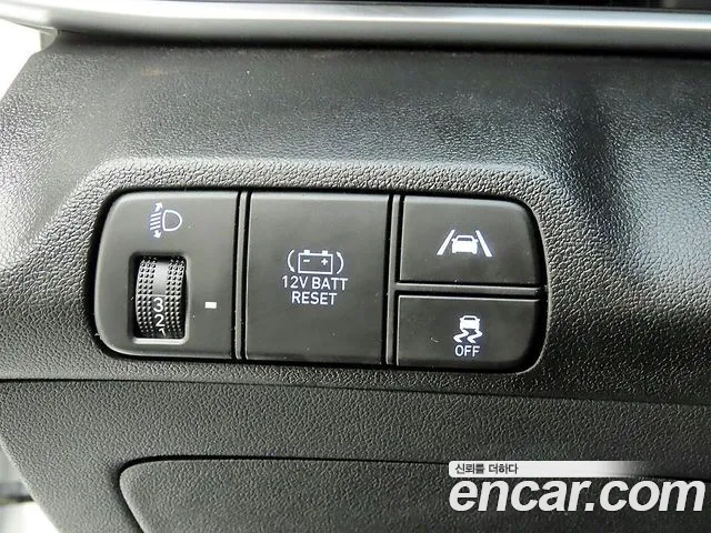 Hyundai Avante CN7 — Фото автомобиля 13