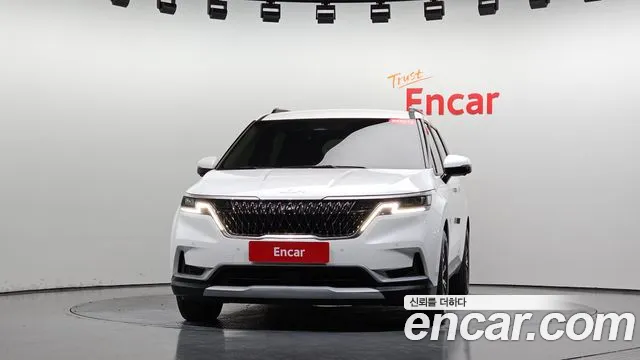 Kia Canival Carnival 4 поколение Дизель 9 мест Prestige — Фото автомобиля 3