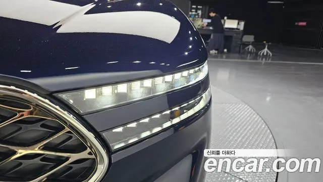 Genesis G90 Бензин 3.5 турбо AWD — Фото автомобиля 19
