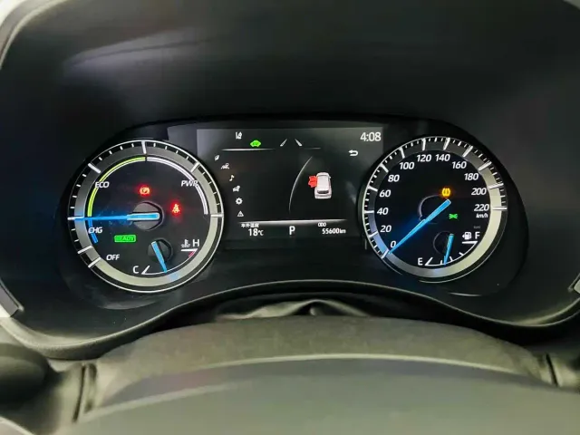 Toyota Highlander — Фото автомобиля 10