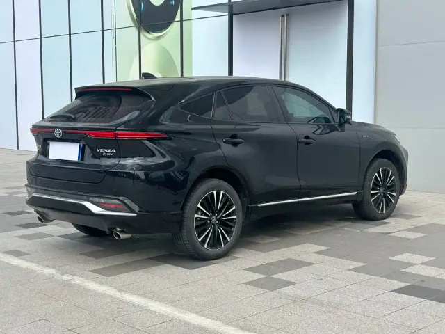Toyota Venza — Фото автомобиля 4