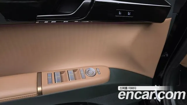 Hyundai Grandeur GN7 — Фото автомобиля 17