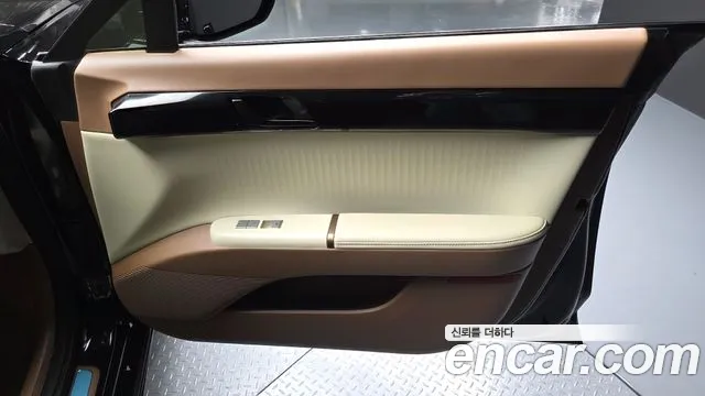 Hyundai Grandeur GN7 — Фото автомобиля 13
