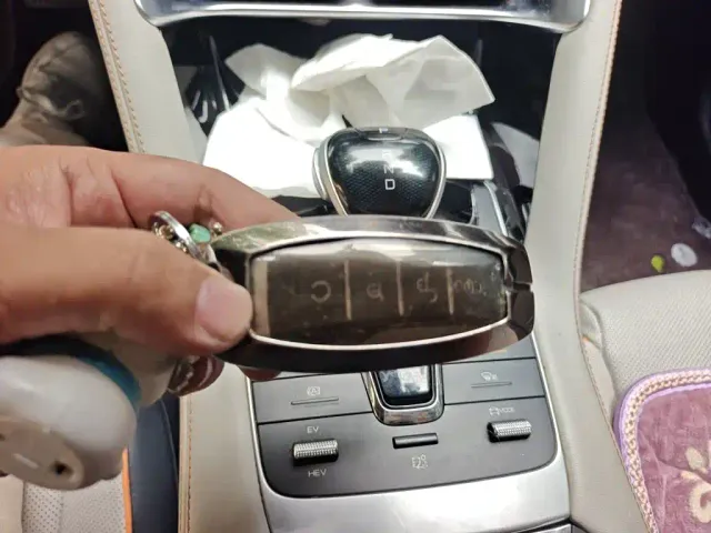 BYD Song PLUS — Фото автомобиля 11