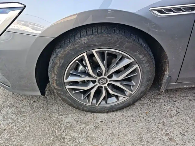 BYD Qin PLUS — Фото автомобиля 22