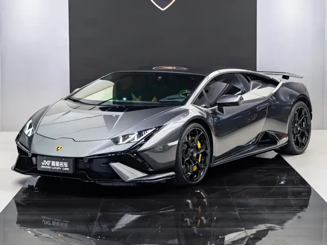 Фотография автомобиля — Lamborghini Huracan