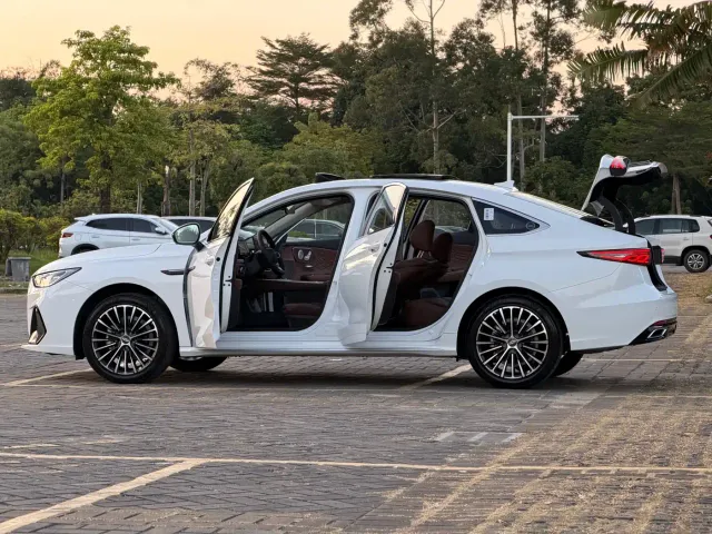 Chery Arrizo 8 PRO — Фото автомобиля 30