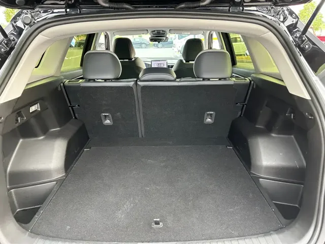 Geely Boyue L 2023 1.5TD DCT Glory Edition — Фото автомобиля 23
