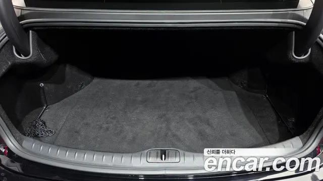 Genesis G80 RG3 — Фото автомобиля 25