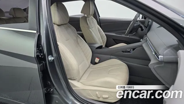 Hyundai AVANTE Новый Avante (CN7) — Фото автомобиля 26