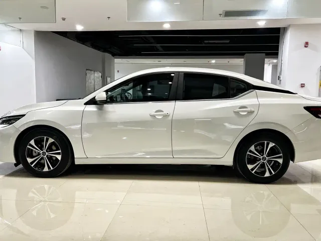 Nissan Sylphy — Фото автомобиля 3