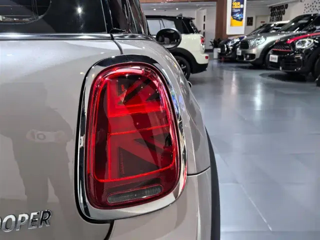 MINI Hatch — Фото автомобиля 20
