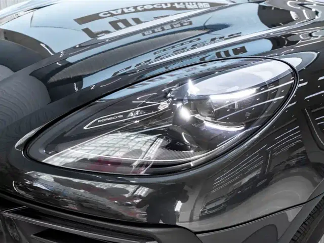 Porsche Macan — Фото автомобиля 6