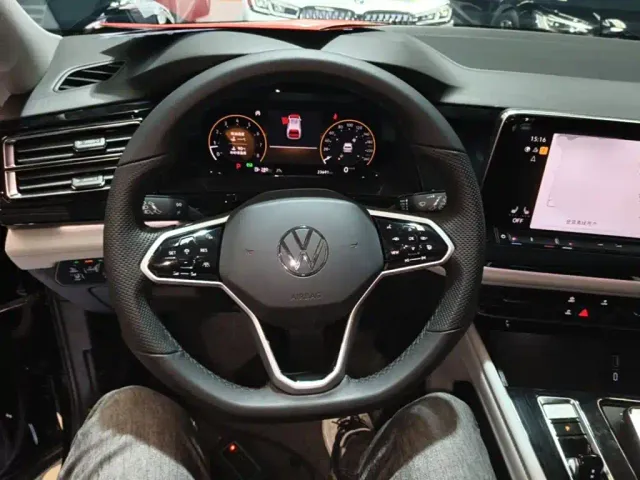 Volkswagen Teramont — Фото автомобиля 10