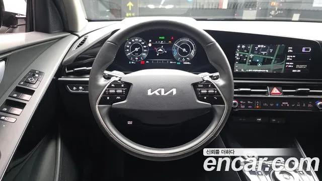 Kia Niro Niro (New) — Фото автомобиля 19