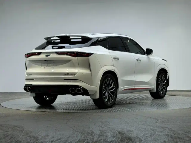 Changan Oshan Changan Oshan Z6 2022 Blue Whale 1.5T DCT Intelligent Leader — Фото автомобиля 4