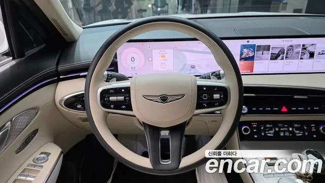 Genesis GV70 — Фото автомобиля 12