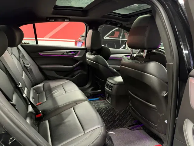 Cadillac CT5 — Фото автомобиля 14