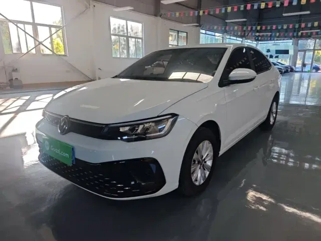 Фотография автомобиля — Volkswagen Lavida