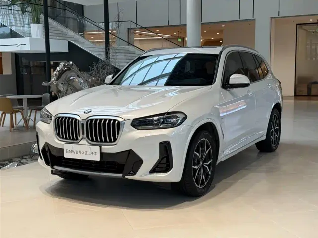 Фотография автомобиля — BMW X3