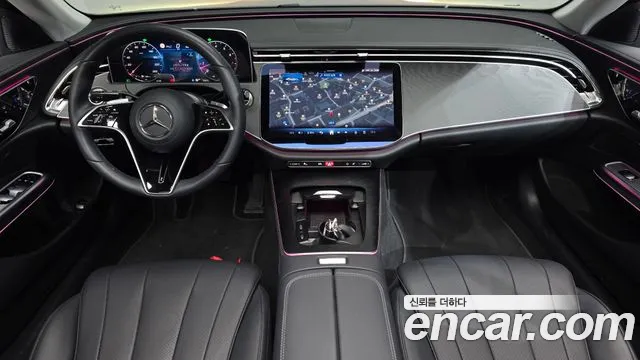 Mercedes-Benz E-Class — Фото автомобиля 7