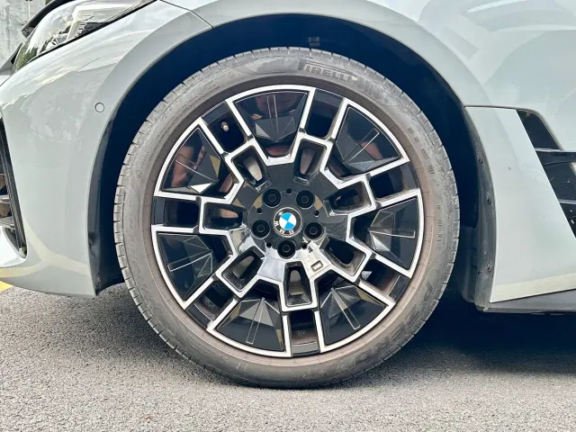 BMW 4 Series — Фото автомобиля 24