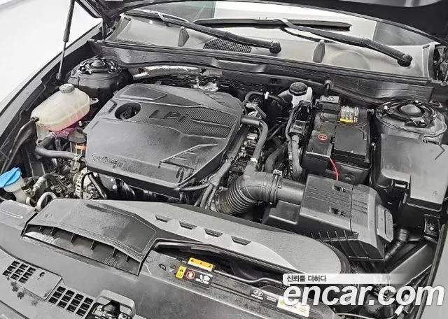 Hyundai Sonata — Фото автомобиля 5