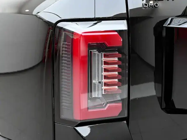 BYD FangChengBao Leopard 8 — Фото автомобиля 9