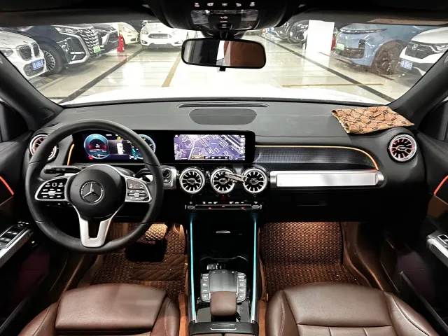 Mercedes-Benz GLB-Class — Фото автомобиля 12